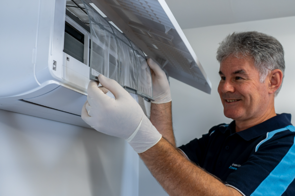 Aircon Heat Pump Cleaners